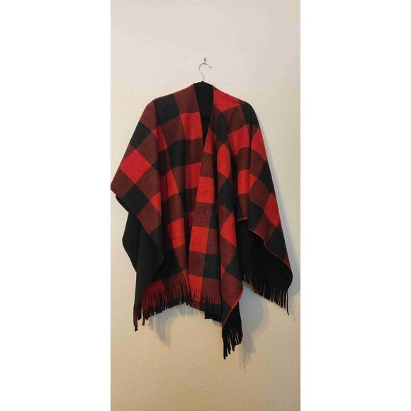 Shawl Red Black Checkered Pattern Fringed Edges One Size - Picture 1 of 6